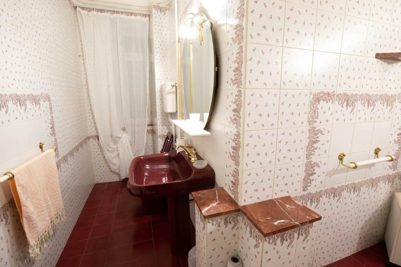 Ferienwohnung Rivierarent Corso Mazzini Savona Exterior foto